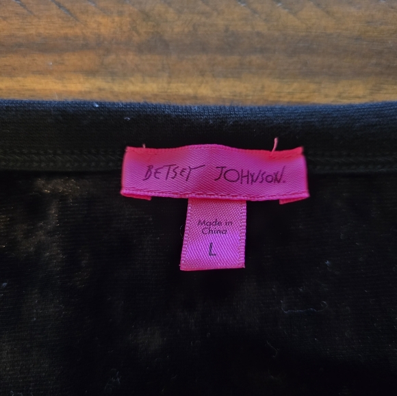 Betsey Johnson Black Velvet Women's Top - Picture 8 of 11